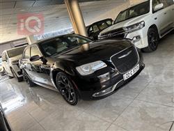 کرایسلەر 300